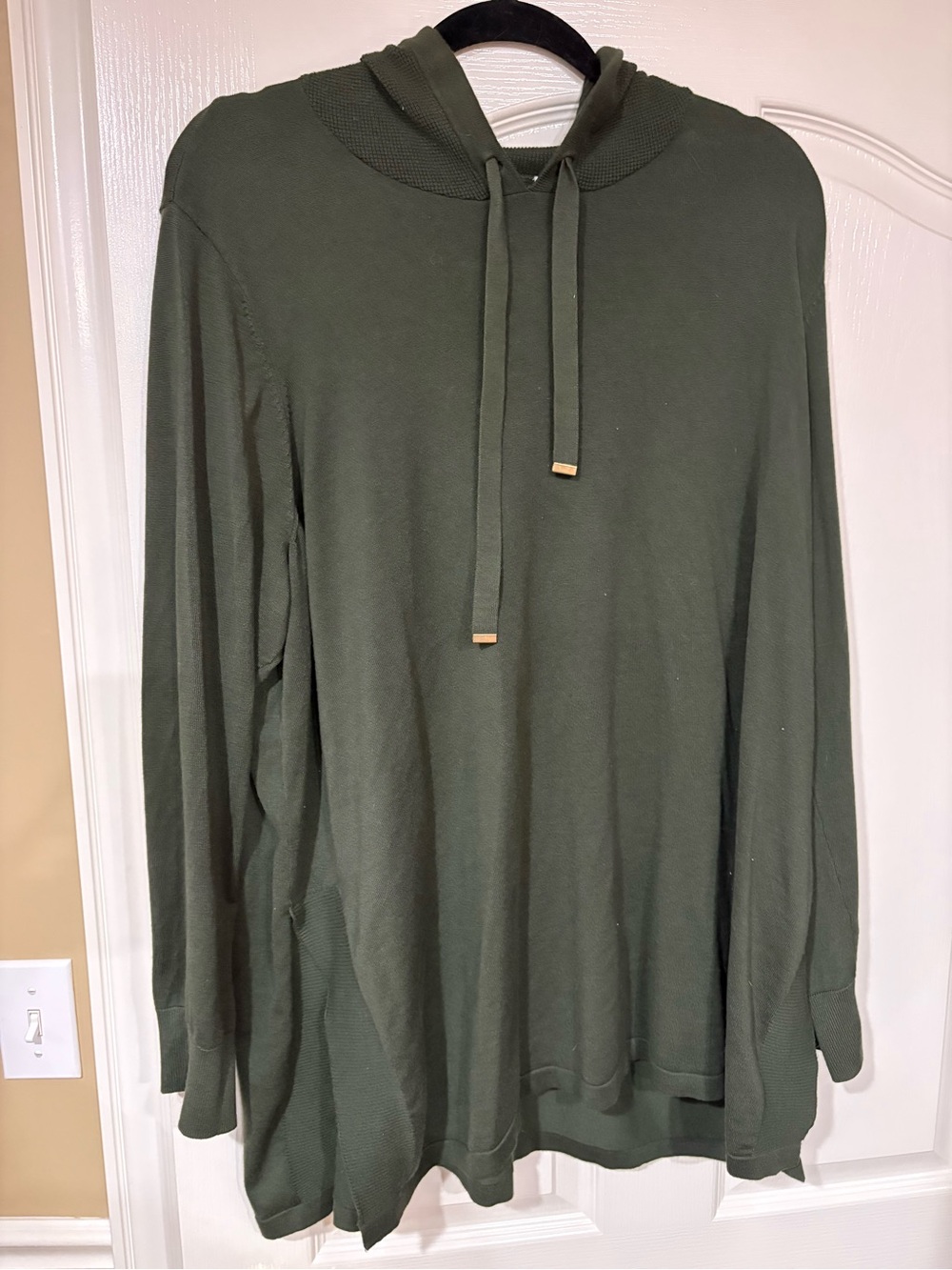 Women’s Hooded Crewneck Sweater in Olive Green